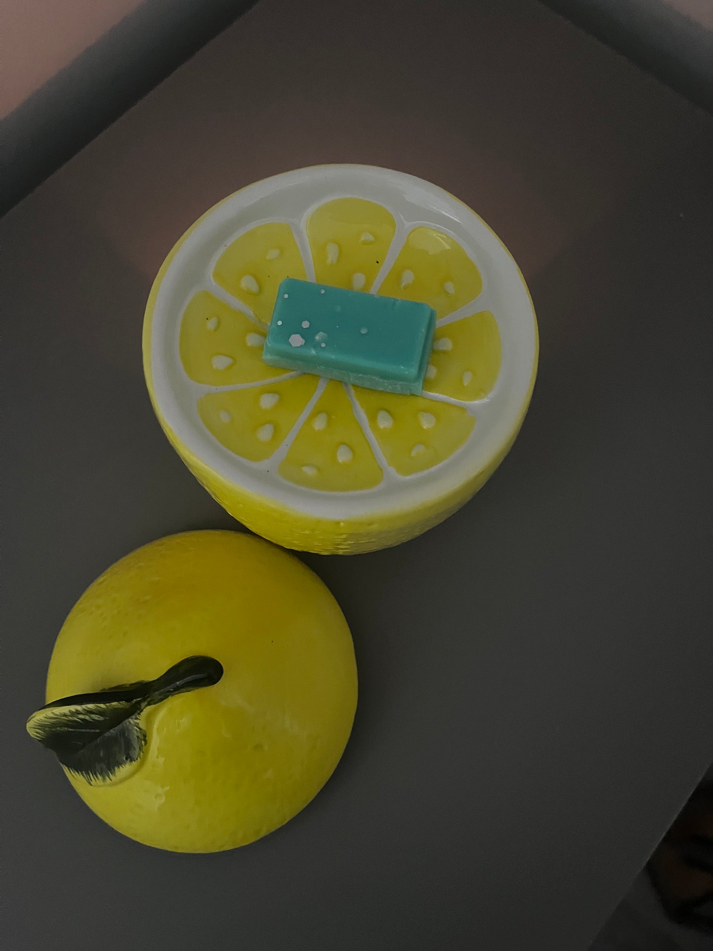 Lemon wax burner