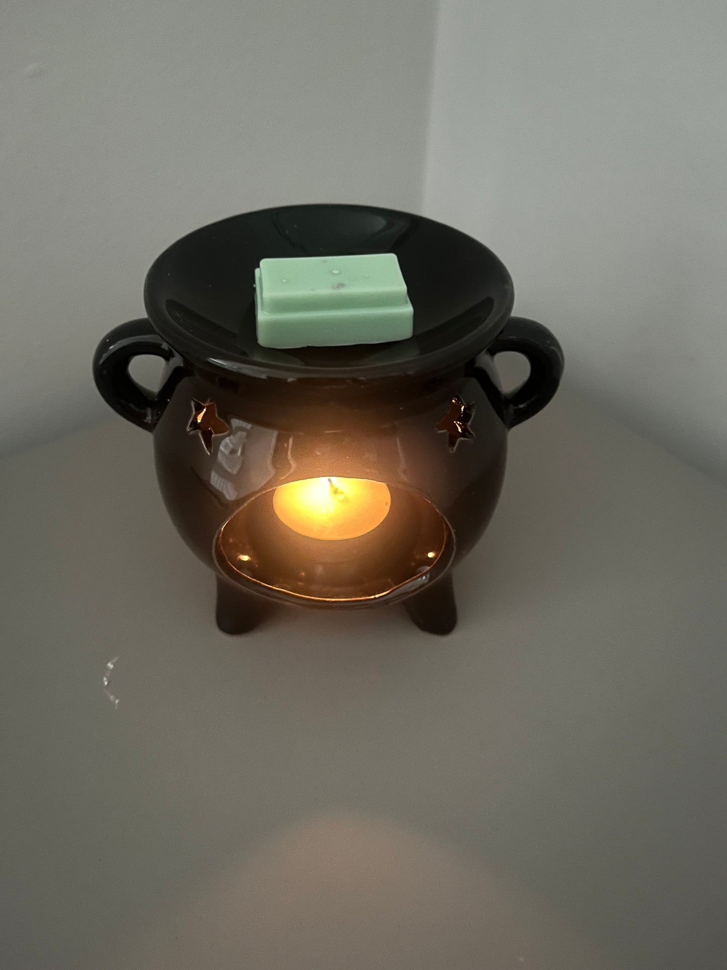Cauldron burner