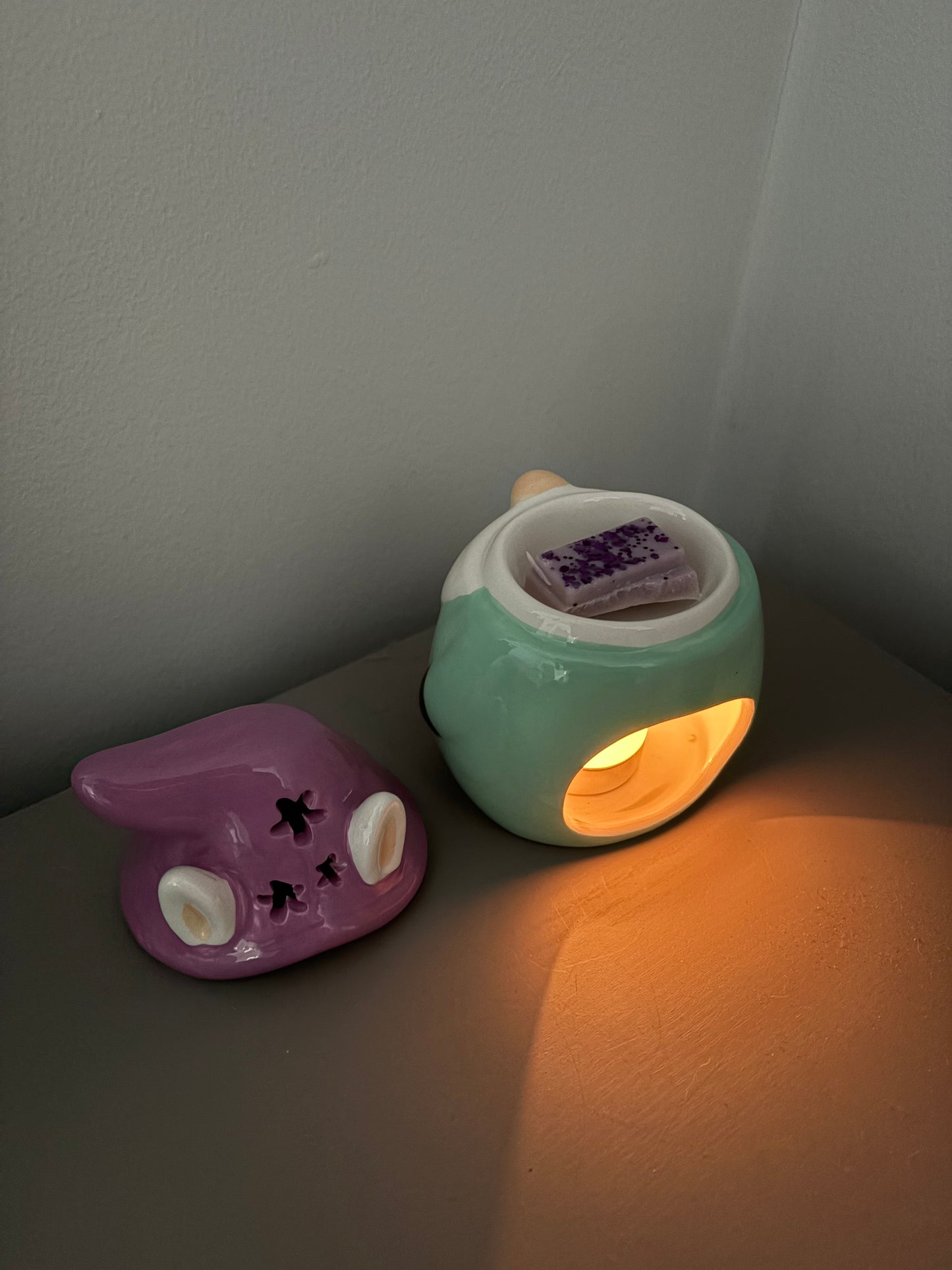 Easter gonk wax burner