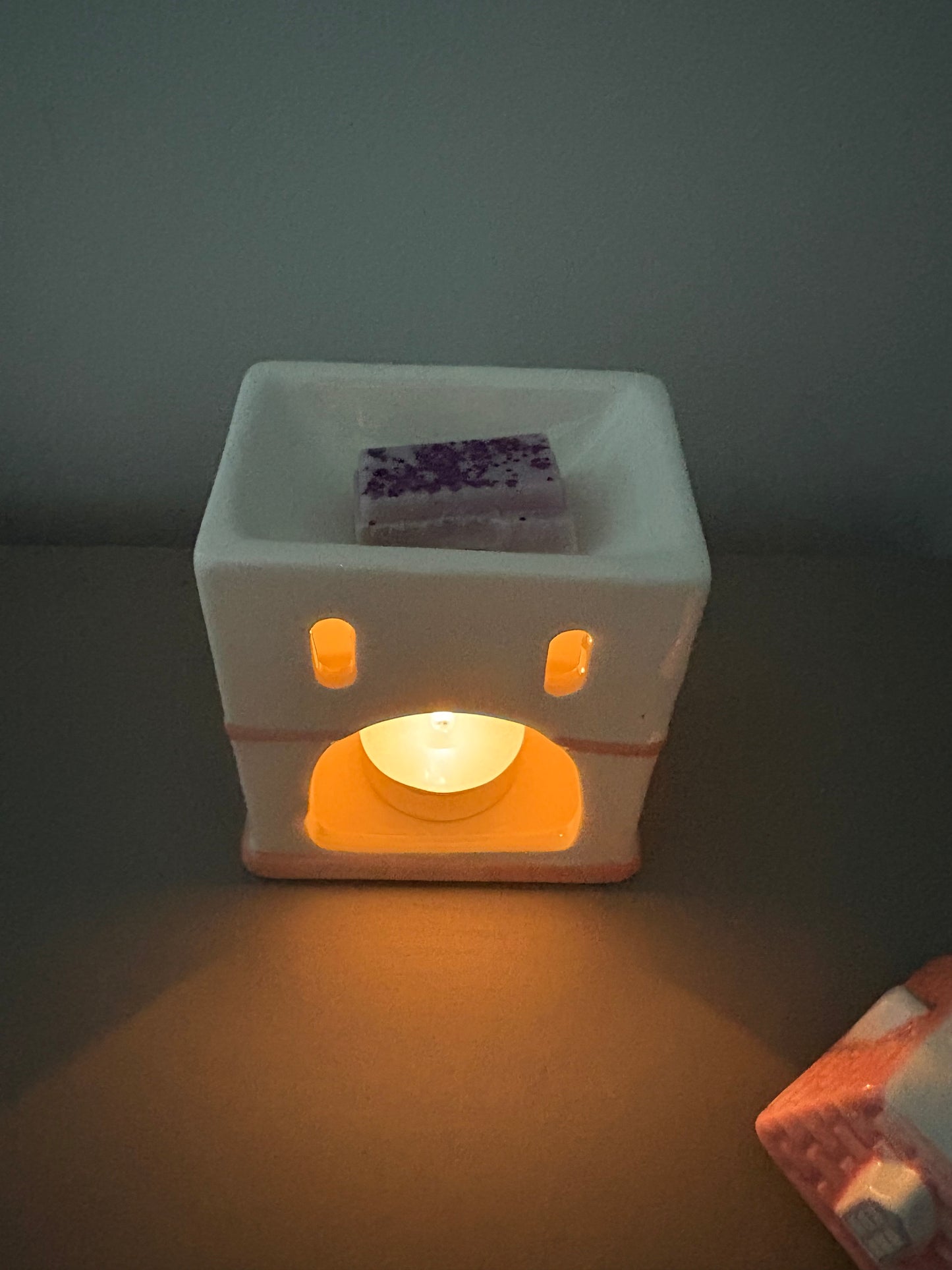 Pretty pink cottage burner