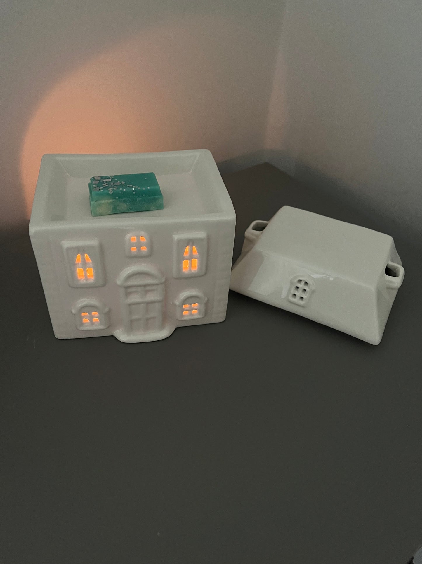 House Wax Burner